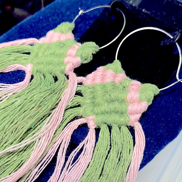 🆕»-»FaNcY MoDeRn DaY HoOpS w/a tWiSt« HaNdCrAfTeD »ClAsSiC bOhO sTyLe« Macrame - Picture 7 of 16